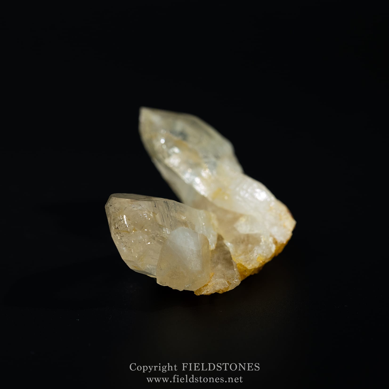 1524-8 - FieldStones