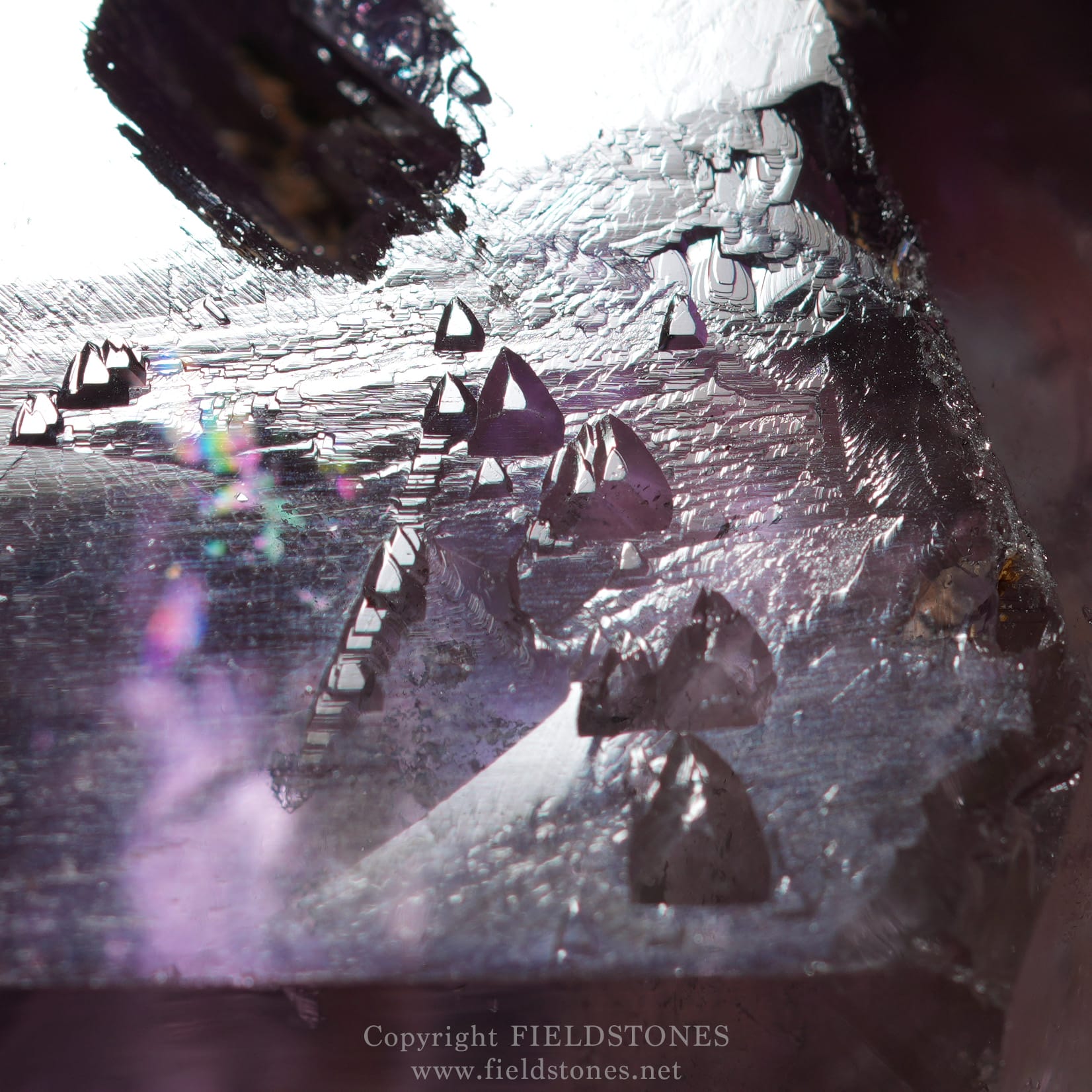 3899-15 - FieldStones