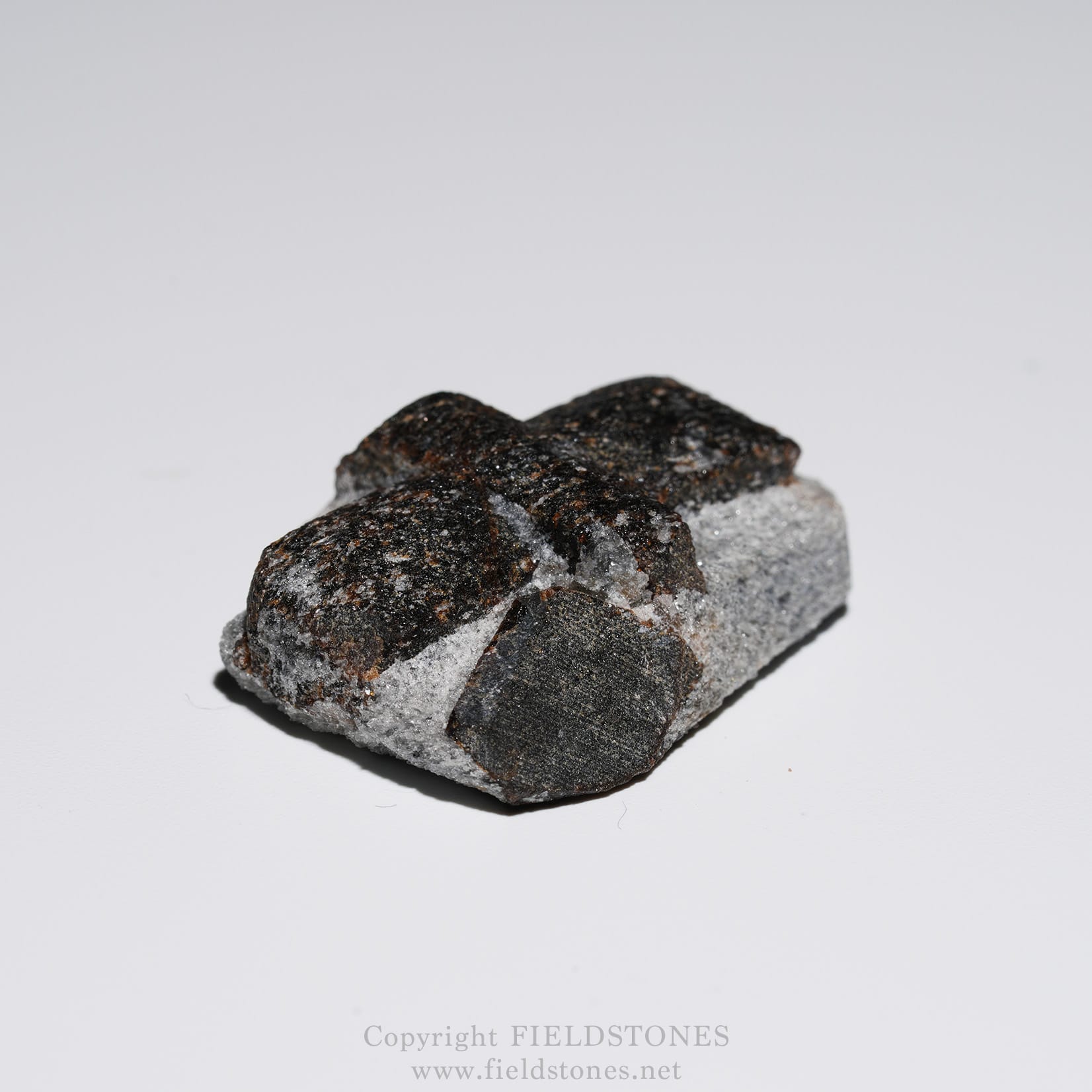 4004-7 - FieldStones