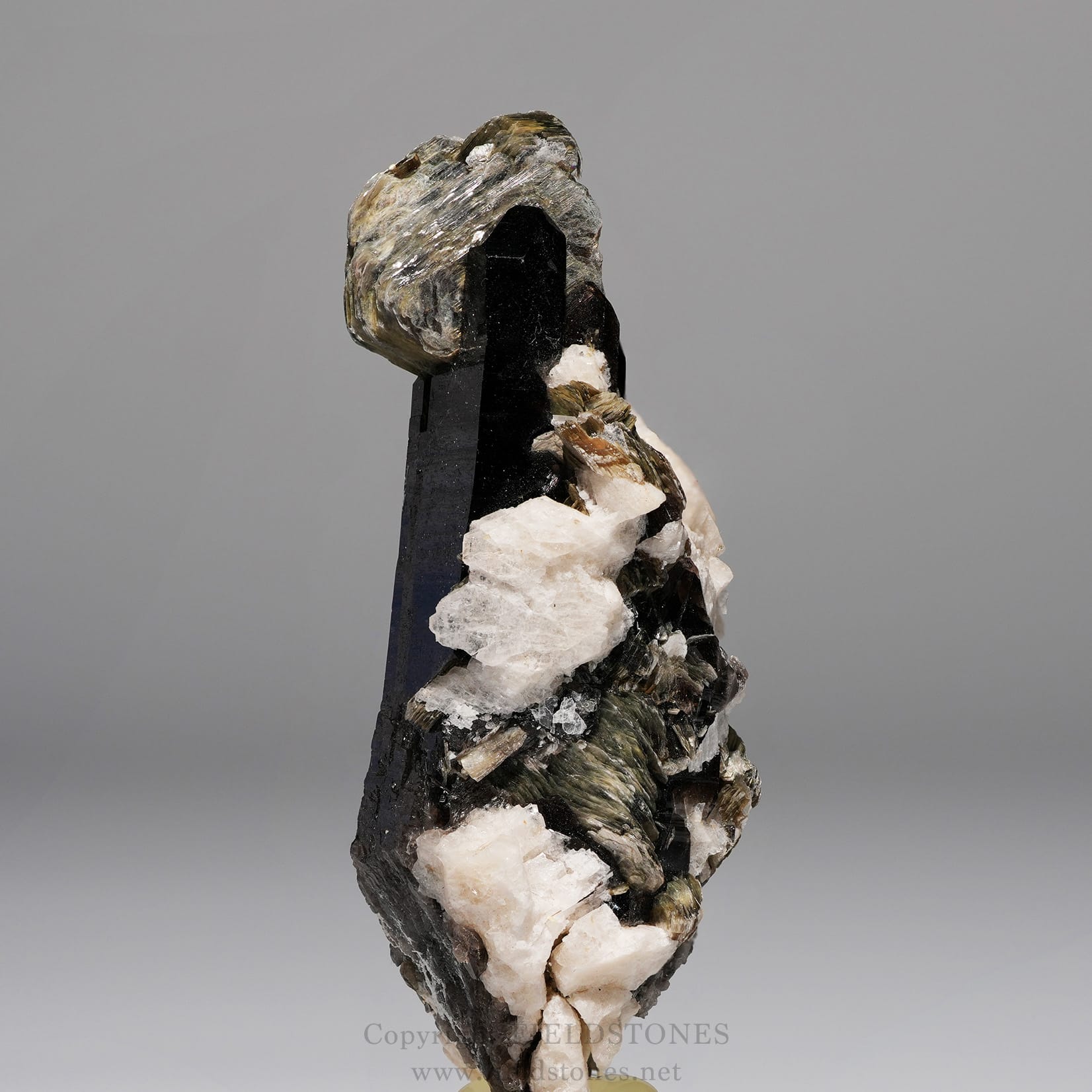 4866-8 - FieldStones