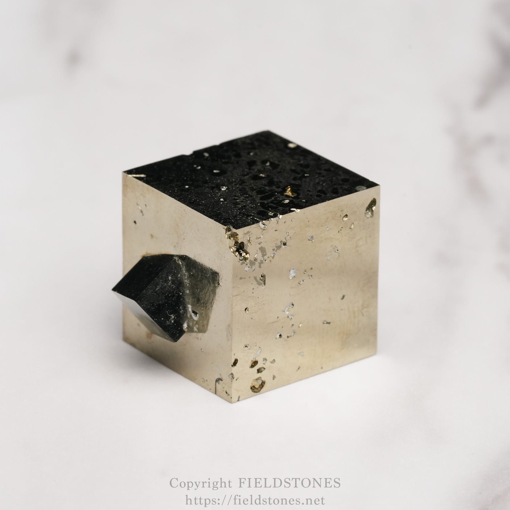 5930-4 - FieldStones